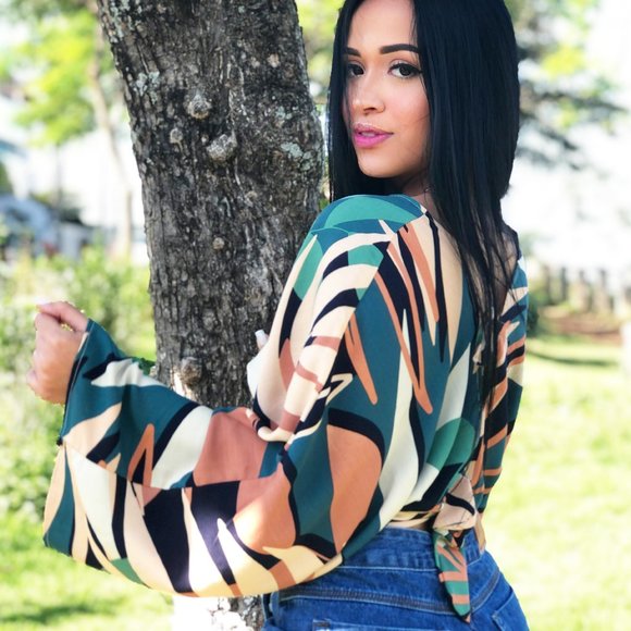 WOMENS CASUAL LONG SLEEVE V-NECKLINE BRAZILIAN TOP - Picture 2 of 2